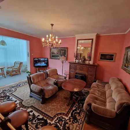Ap Malinov 15 Apartment